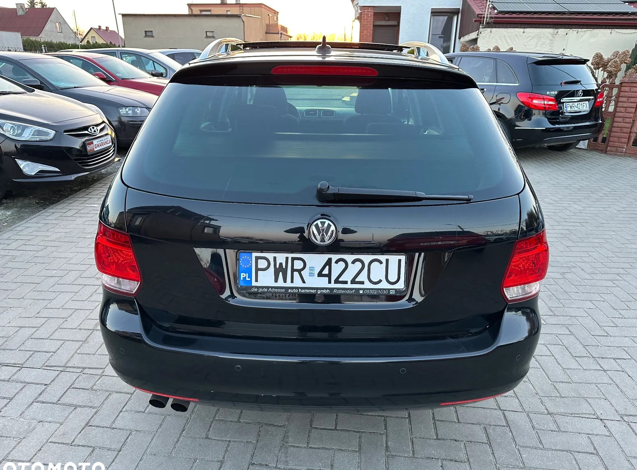 Volkswagen Golf cena 25900 przebieg: 185000, rok produkcji 2011 z Piaski małe 704